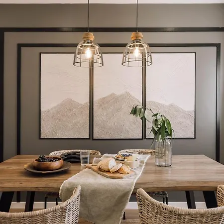 Апартаменты Liac - 2 Bedrooms In Alvalade Лиссабон