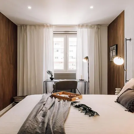 Liac - 2 Bedrooms In Alvalade